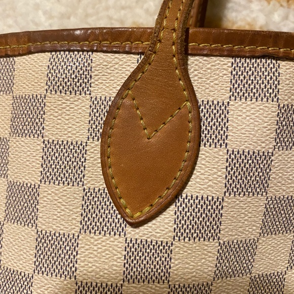 Authentic Louis Vuitton Azur Neverfull tote! - Picture 8 of 16